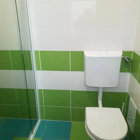 Vendégház Négy Tücsök 3*