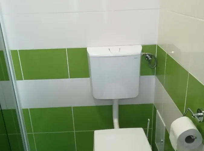 Vendégház Négy Tücsök